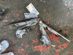 Audi A6 4.5G 2015-2018 L Bonnet Hinge 