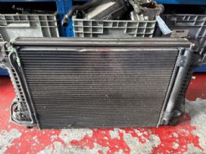 Volkswagen Jetta 1K5 2005-2011 Radiator Electric Fan Assembly