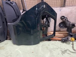 Land Rover Discovery L462 2017-on RR Door Complete