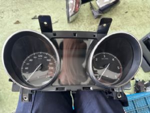 Land Rover Discovery L462 2017-on Speedo