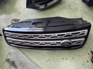 Land Rover Discovery L462 2017-on Grille