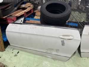 Mercedes-Benz E Class C207 2013-2016 LF Door Regulator Motor