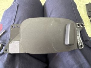 Land Rover Discovery L462 2017-on LR Seat Switch