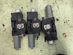 Land Rover Discovery L462 2017-on Sun Roof Motor
