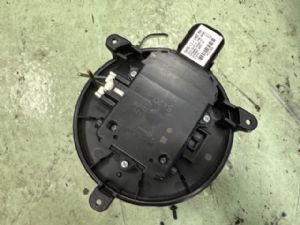 Land Rover Discovery L462 2017-on Blower Motor