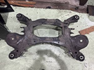 Land Rover Discovery L462 2017-on Rear Subframe