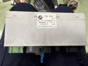 BMW 3 Series  325I E93 Roof Control Module