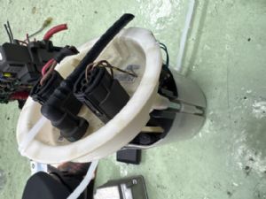 BMW 3 Series  325I E93 Electric Fuel Pump