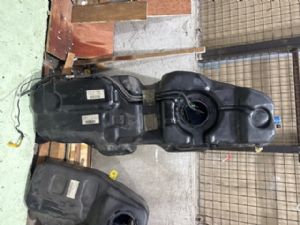Land Rover Discovery L319 LR4 2009-2016 Fuel Tank