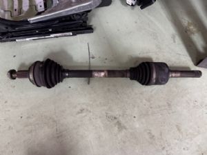 Land Rover Discovery L319 LR4 2009-2016 LR Driveshaft