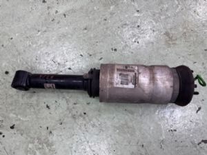 Land Rover Discovery L319 LR4 2009-2016 LF Air Absorber