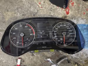 Seat Ateca 2020-2024 Speedo