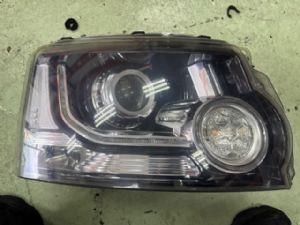 Land Rover Discovery L319 LR4 2009-2016 R Headlight (HID)
