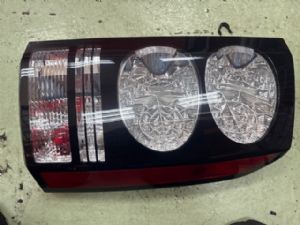 Land Rover Discovery L319 LR4 2009-2016 R Tail Light (LED)