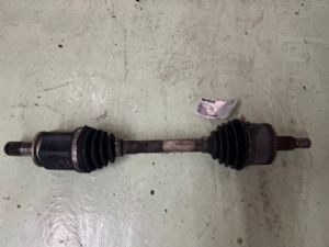 Land Rover Discovery L319 LR4 2009-2016 LF Driveshaft