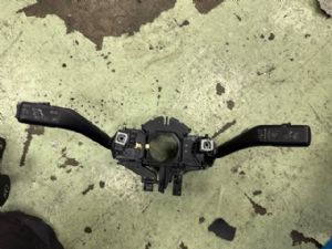 Volkswagen Jetta 1K5 2005-2011 Indicator Switch