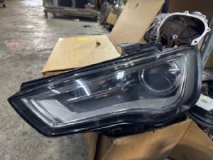 Audi A3 8V 2017-2020 L Headlight (HID)