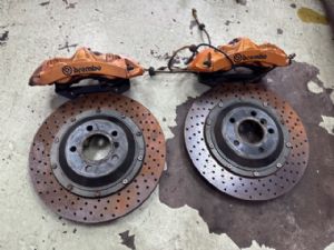 BMW 535I F10 Front Brake Caliper Kit