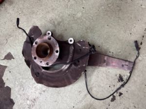 BMW 535I F10 RF Knuckle