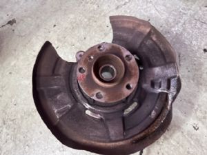 BMW 535I F10 LR Knuckle