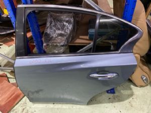 Infiniti Q50 Q50 2016-on LR Door Complete