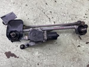 Infiniti Q50 Q50 2016-on Front Wiper Motor