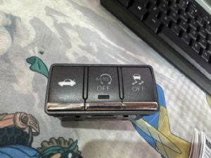 Infiniti Q50 Q50 2016-on Boot Lid Release Switch