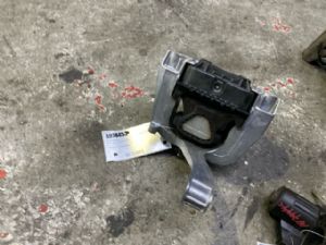Seat Ateca 2020-2024 Right Engine Mount