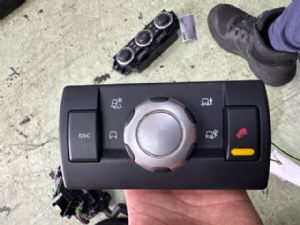 Land Rover Freelander 2 L359 2009-2011 Center Console Switch Panel