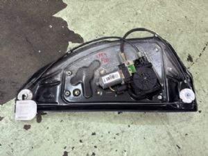 Land Rover Freelander 2 L359 2009-2011 RR Door Regulator Motor