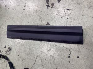 Land Rover Freelander 2 L359 2009-2011 LF Lower Door Moulding (Chrome)