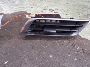 Peugeot 3008 II 2016-2018 Dash Vent Surround RH