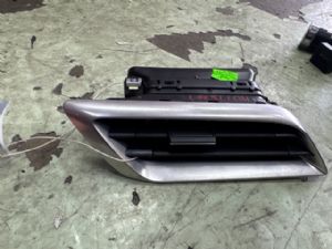 Peugeot 3008 II 2016-2018 Dash Vent Surround LH