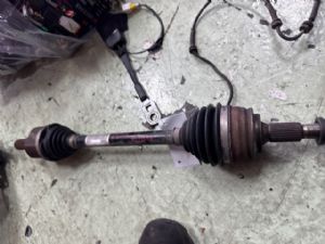 Peugeot 3008 II 2016-2018 LF Driveshaft