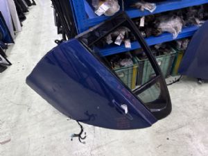 Jaguar XE Series X760 2015-2017 LR Door Regulator Motor