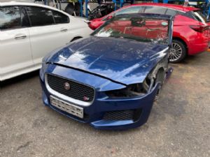 Jaguar XE Series X760 2015-2017 Front Wiper Motor