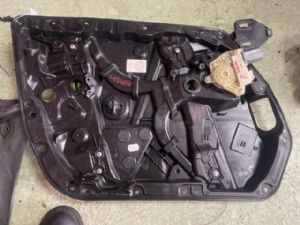 Mercedes-Benz C Class W205 2014-2018 LF Door Regulator Motor