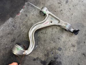 Porsche Panamera 970 2013-2016 RF Lower Arm