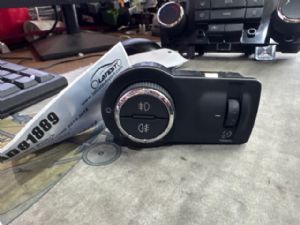 Chevrolet Cruze J300 2014-2016 Headlight Switch