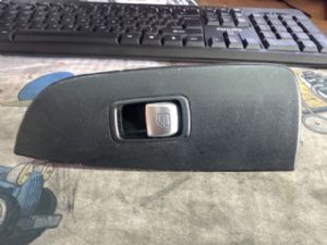 Mercedes-Benz Vito W447 2014-2017 LF Window Switch