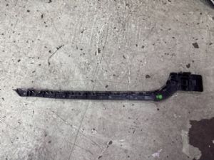 Mercedes-Benz Vito W447 2014-2017 Rear Bumper Retainer LR