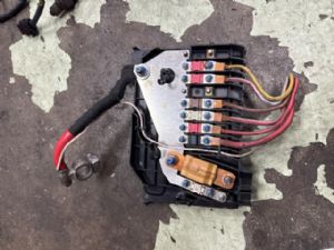 Ford Focus C346 2015-2018 Battery Fuse Box