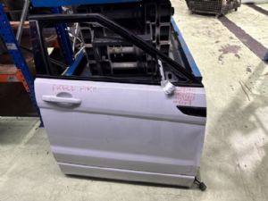 Land Rover Range Rover Evoque L538 2012-2018 RF Door Complete