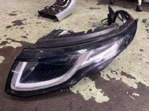 Land Rover Range Rover Evoque L538 2012-2018 L Headlight (HID)
