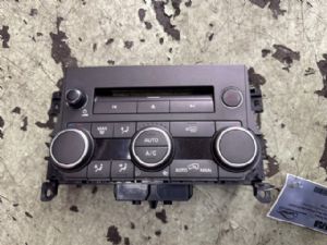 Land Rover Range Rover Evoque L538 2012-2018 Air Conditioning Switch