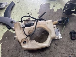 Mini Clubman 1972 Front Washer Bottle