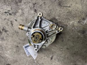 Porsche Panamera 970 2013-2016 Engine Vacuum Pump
