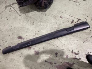 Mercedes-Benz GLA180 X156 2014-2016 R Side Skirt