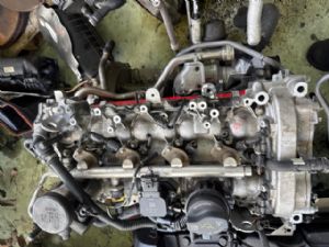 Mercedes-Benz GLA180 X156 2014-2016 Engine Assembly