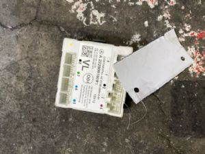 Mercedes-Benz C Class W205 2014-2018 LF Door Control Module